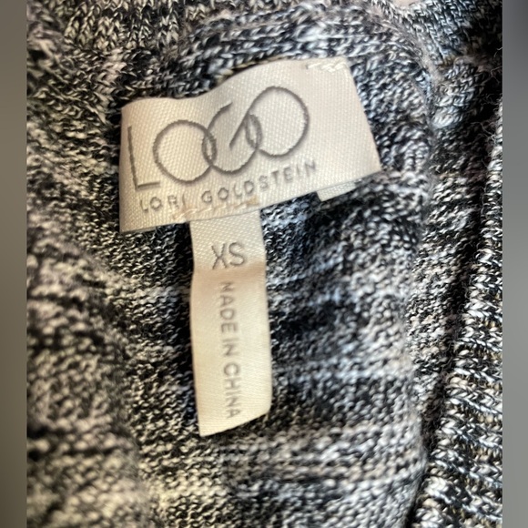 Logo Lori Goldstein Gray Black Cashmere Blend Sweatshirt Size XS Trendy fits - Picture 3 of 8